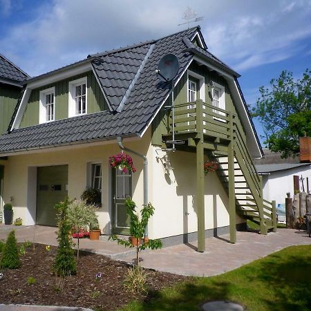 Die Kleine Ferienwohnung Prerow Bagian luar foto