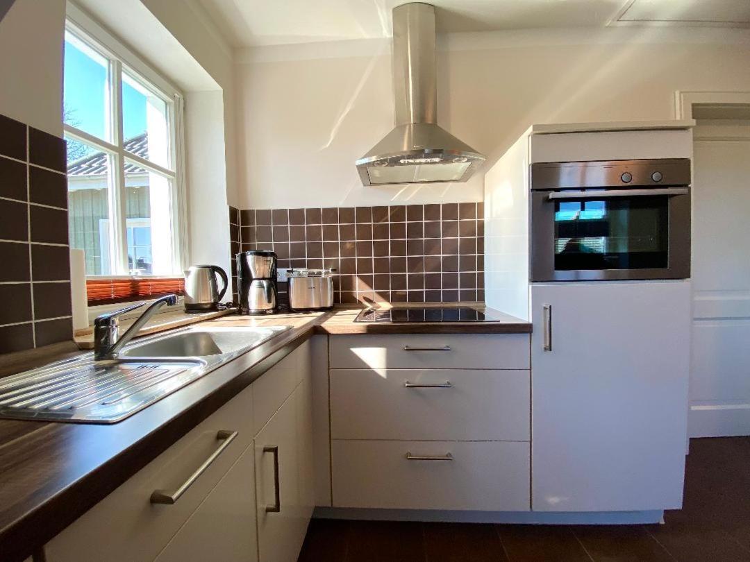 Die Kleine Ferienwohnung Prerow Bagian luar foto